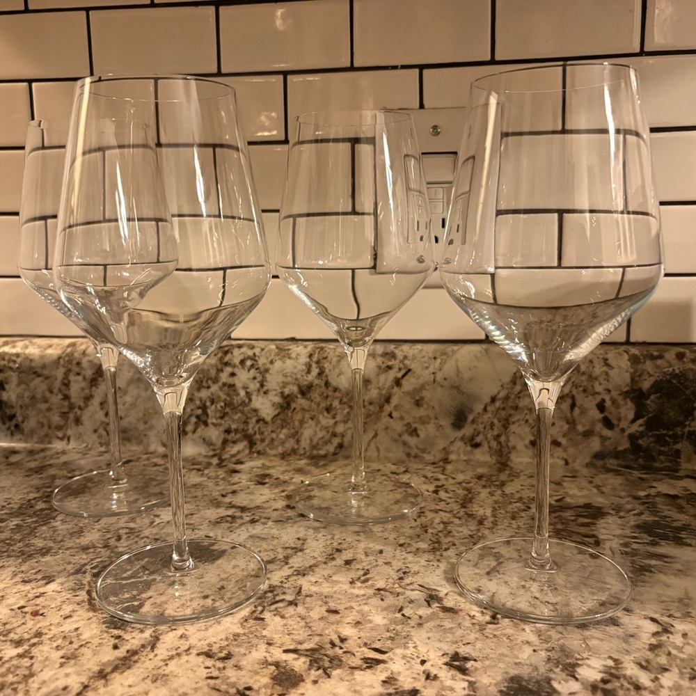 Croft & Barrow Elegant Clear Wine Glass Set